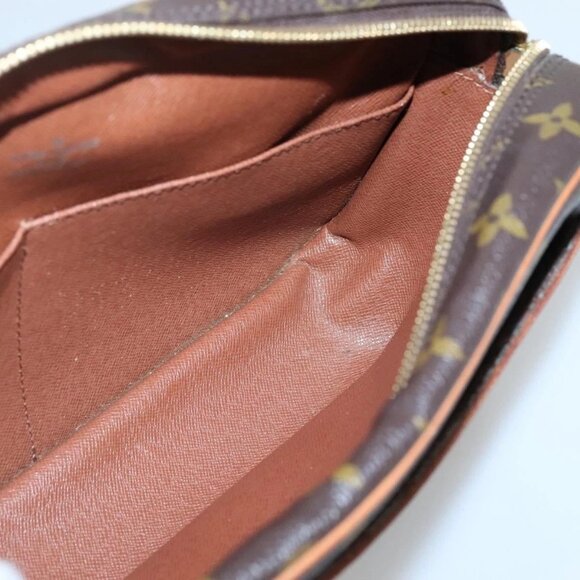 LOUIS VUITTON Monogram Compiegne 28 Clutch Bag - Picture 14 of 16